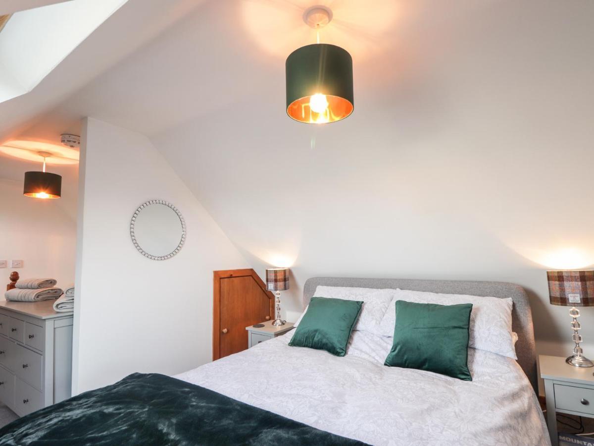 2 Seafield Place Portsoy